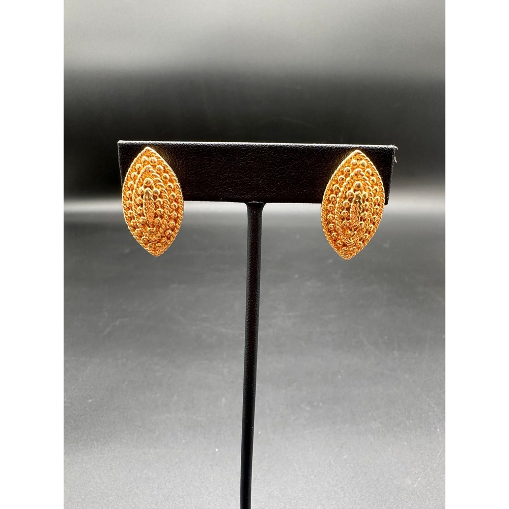 Sarah Coventry Gold Tone Clip On Earrings Textured Marquise Vintage Jewelry